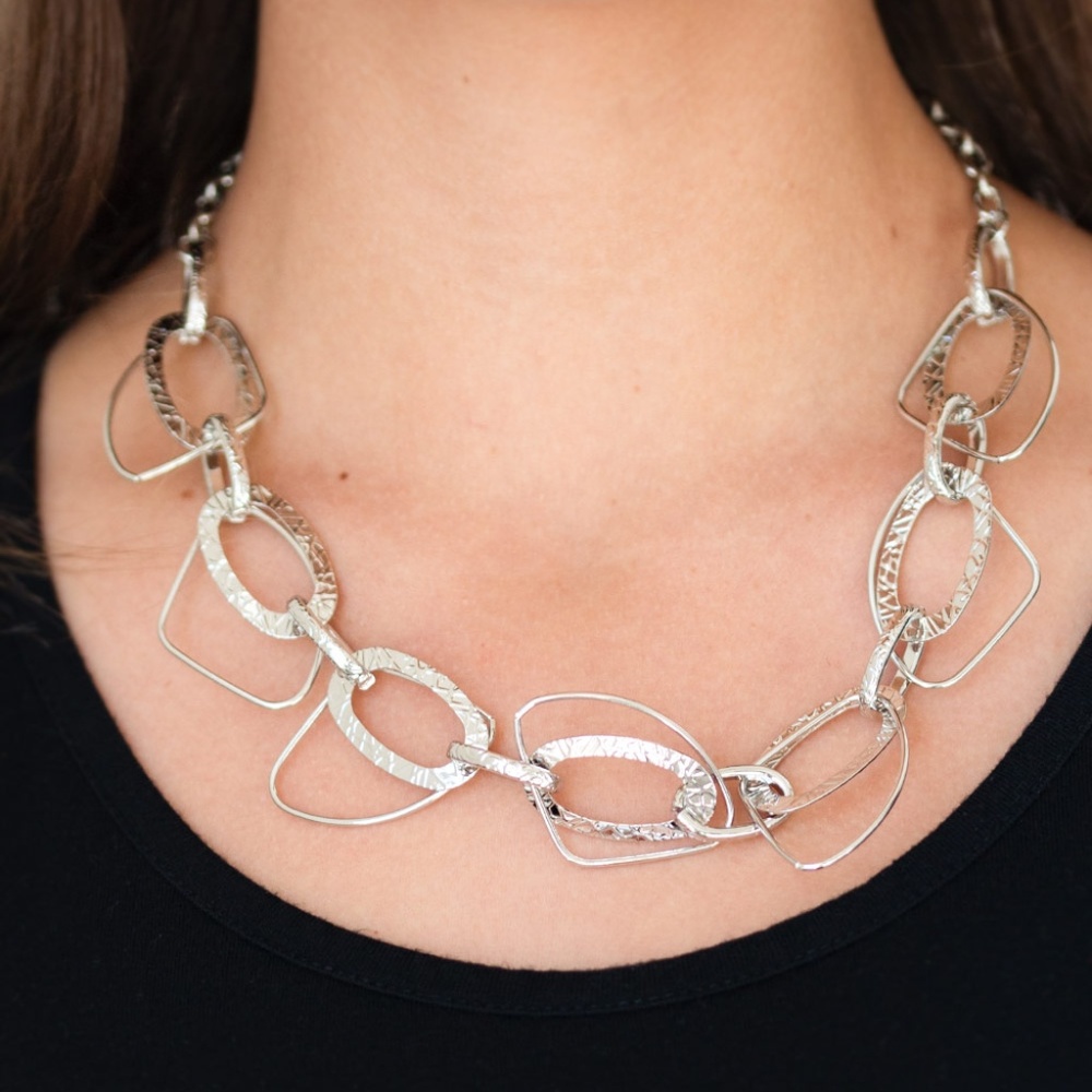 Very Avant-Garde - Silver